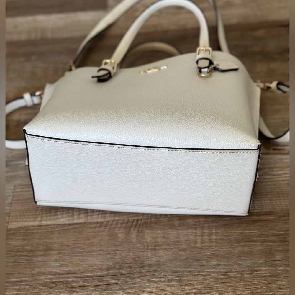 Coach purse - Picture 13 of 15